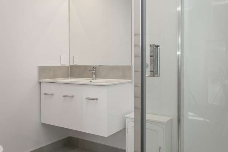 9 Roto Close Wharewaka_17