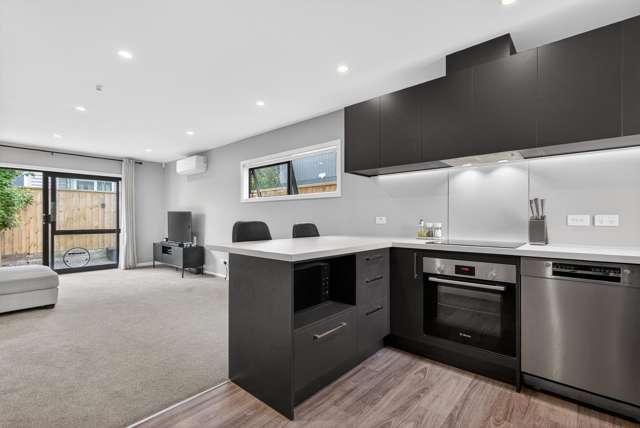17/15 Brook Street Waiwhetu_4