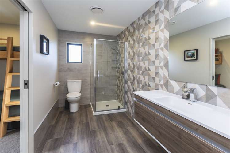 26 Cornwall Road Lyttelton_15