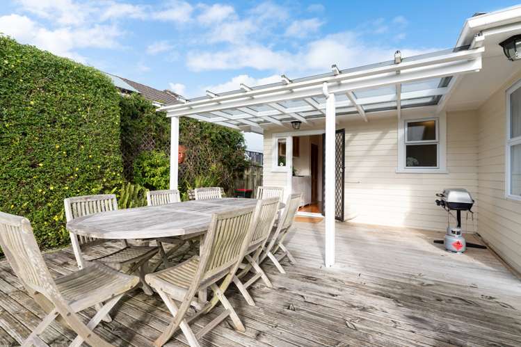 57 Ellis Avenue Mount Roskill_1