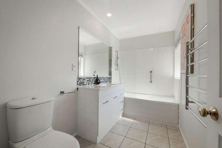 97 Koutunui Road Athenree_13