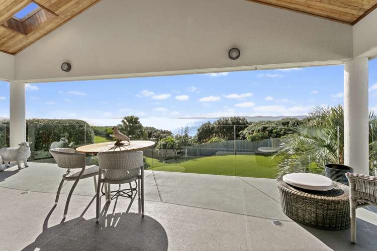 47 Pohutukawa Road Beachlands_17