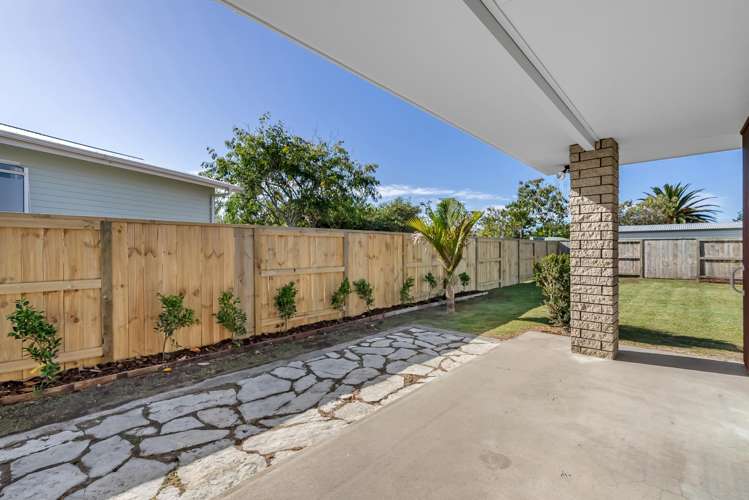 19 South Road Waipu_4