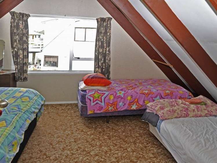 10 Norfolk Place Tairua_9