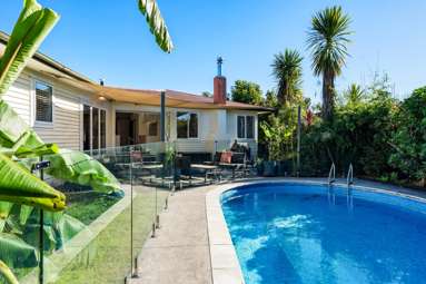 57A Church Road_4