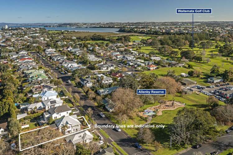 5 Allenby Avenue Devonport_32
