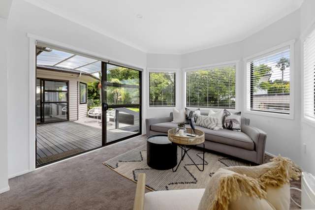 17 Eastern Beach Road Eastern Beach_2