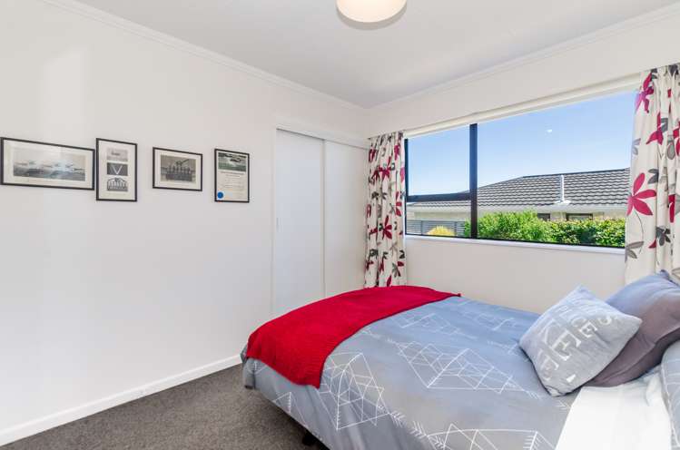 2 Malfroy Lane Raumati Beach_16