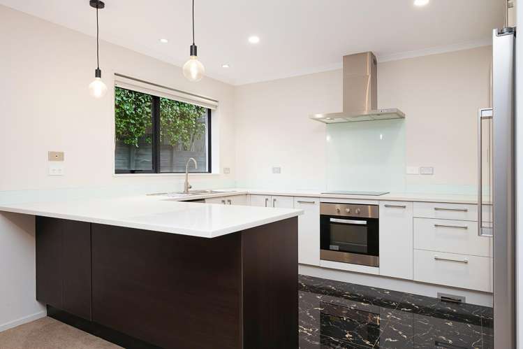 67 Tiriwa Drive Massey_14