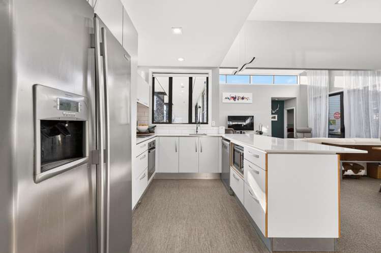 2/176 Mcleod Road Te Atatu South_14