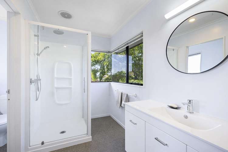 16 Karina Road Merrilands_17