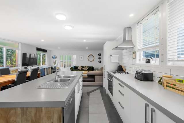 2/19 Kotare Street Hilltop_4
