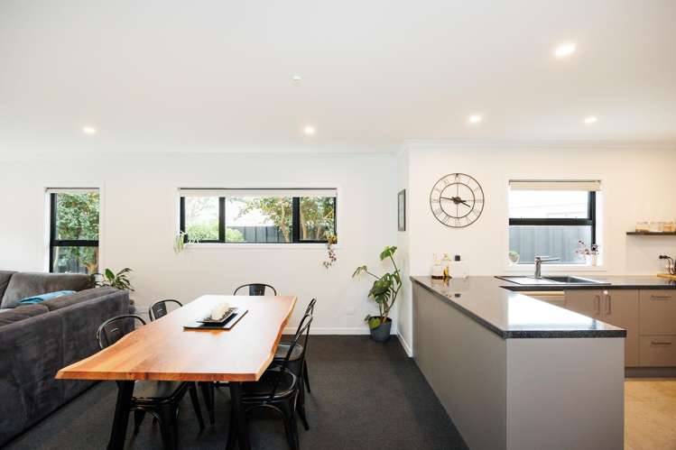24b Roberts Line Kelvin Grove_5