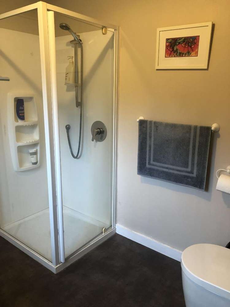 13 Roseberry Way 10818_5