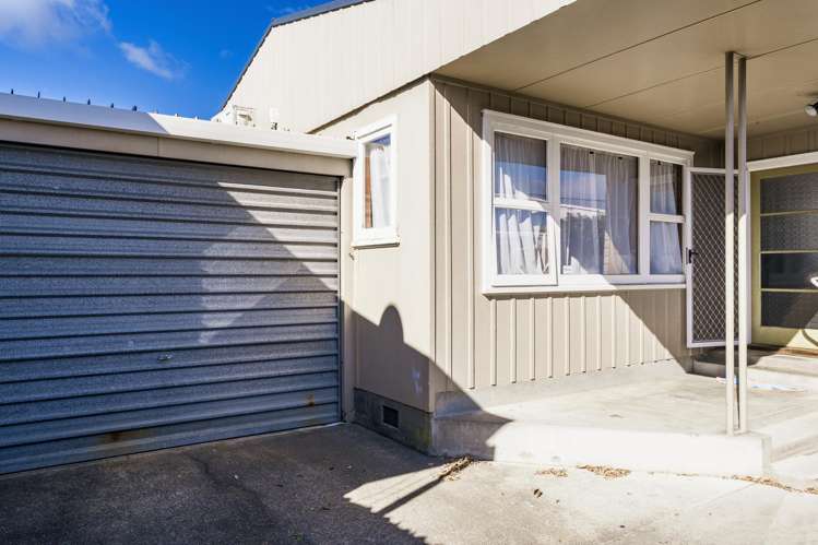 2/210 Grove Road Mayfair_10