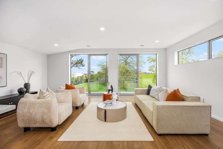 832a East Coast Road Oteha_4