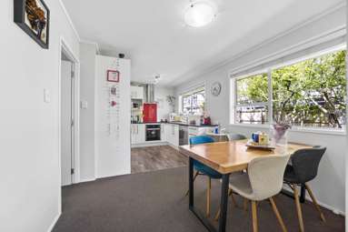 2/2 Tabitha Crescent_4