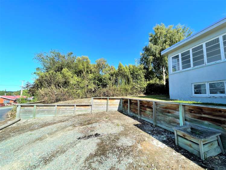 4 Armstrong Street Balclutha_21