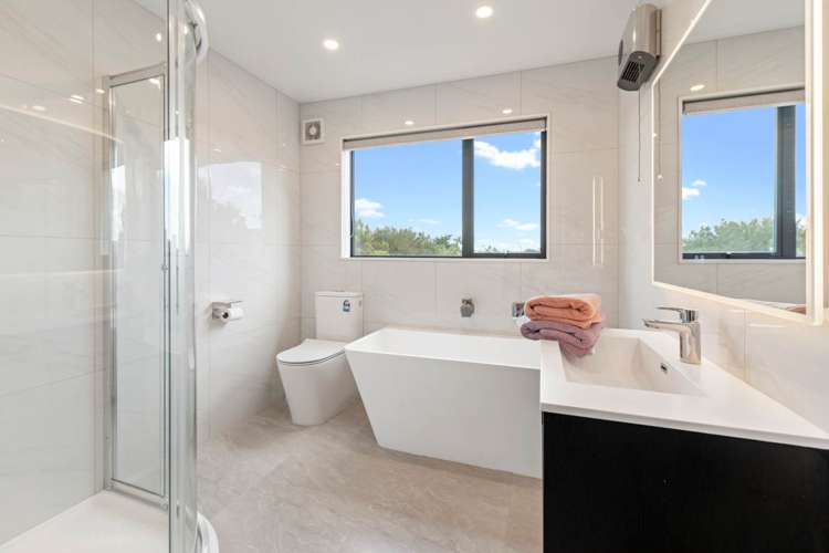 39A Gosford Drive Botany Downs_15