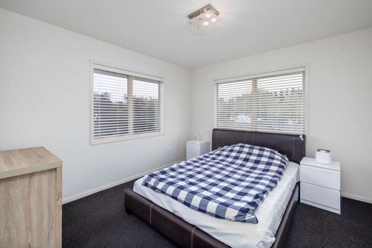 6 Titirangi Crescent Parklands_11