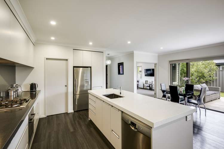 17 Waitaki Way Poraiti_5