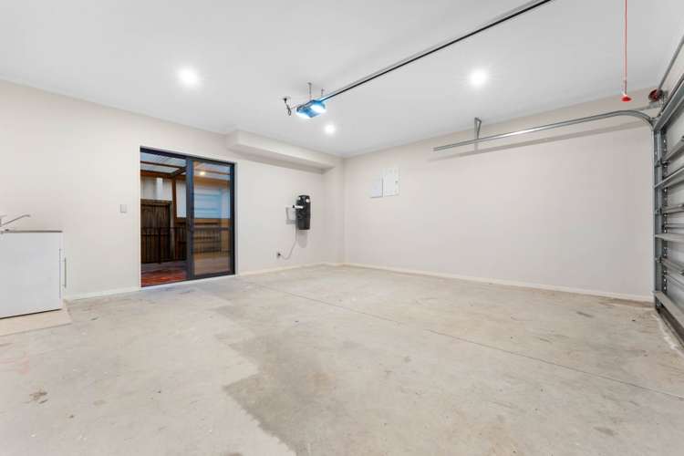 39 Bordeaux Parade Te Atatu South_20