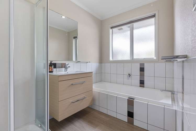 86 Karamea Street Whalers Gate_14