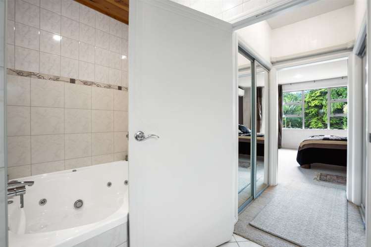 14 Dundas Road Riverside_12