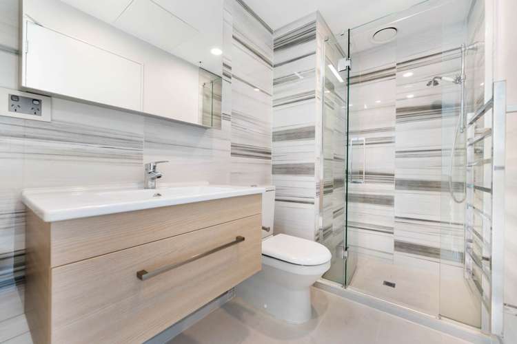 204/10 Lion Place Epsom_13