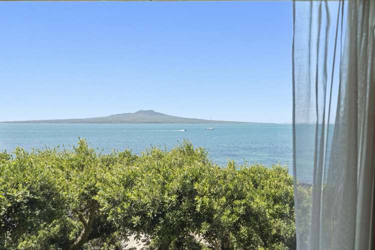 20 Earnoch Avenue Takapuna_11