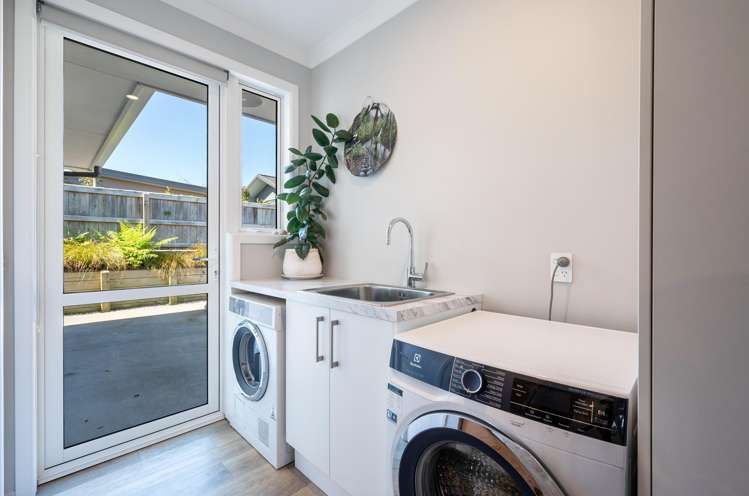 12 Fallow Place Richmond_23