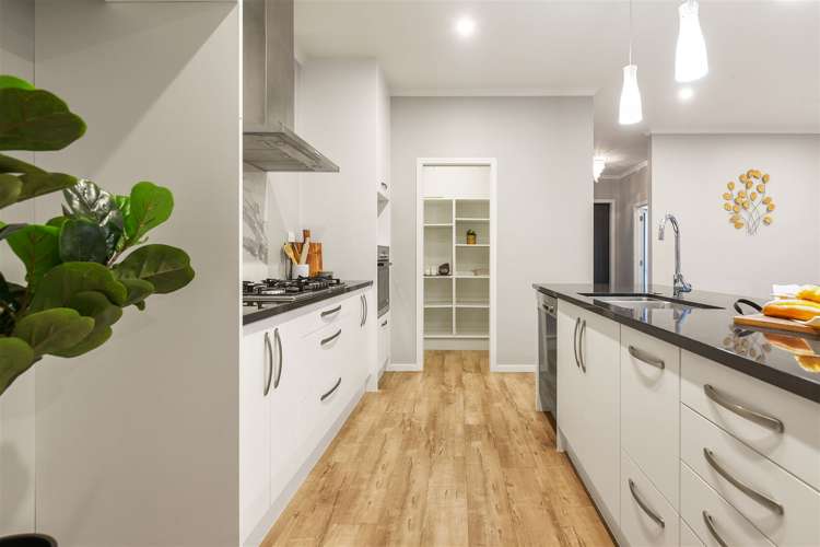 13 Waireka Road Rototuna North_6