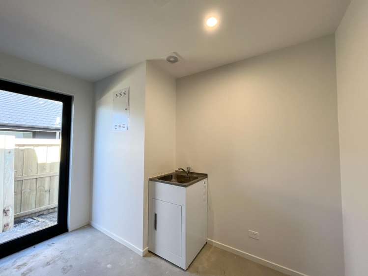 51 O'Callaghan Drive Lincoln_16