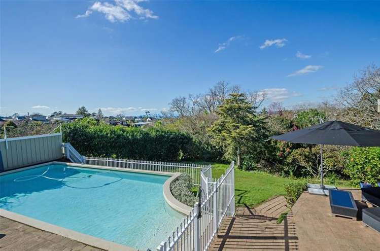 33 Glenfern Road Mellons Bay_6