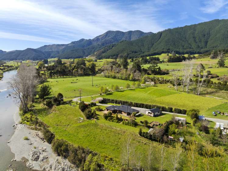 5788 State Highway 6 Pelorus Bridge_3