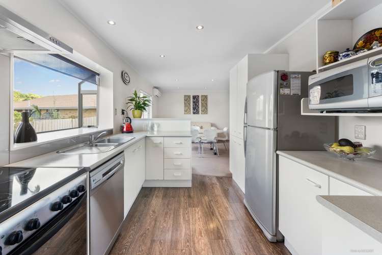 22 Lynwood Road New Lynn_8