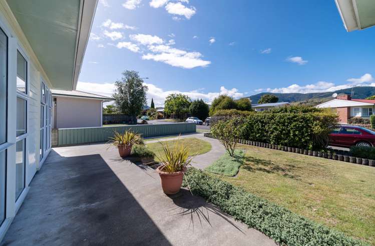 40 Tennyson Crescent Stoke_20