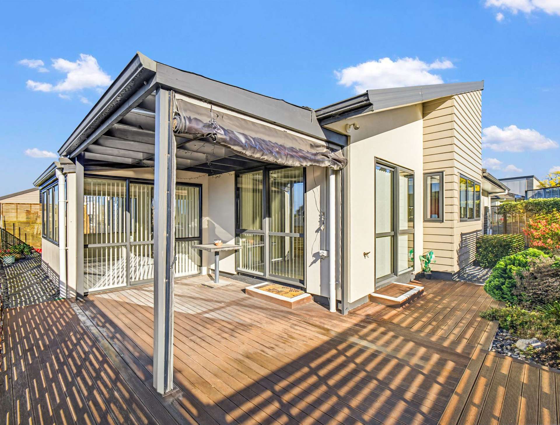 18/2 Caversham Road Springvale_0