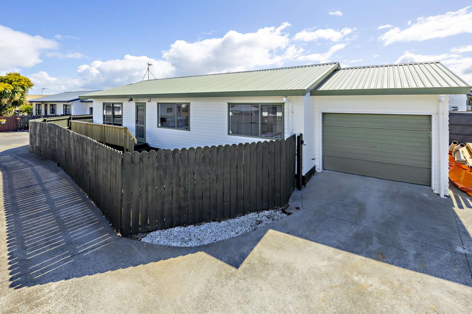 32 Barneys Farm Road Clendon Park_0