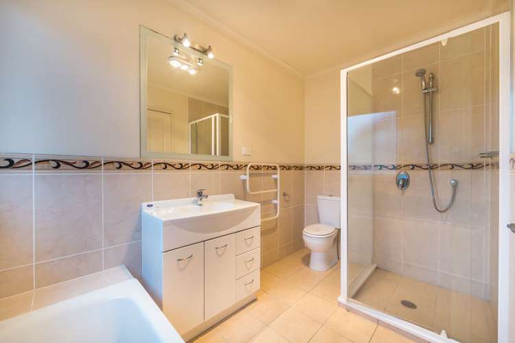 17 Lagoon View Gulf Harbour_13