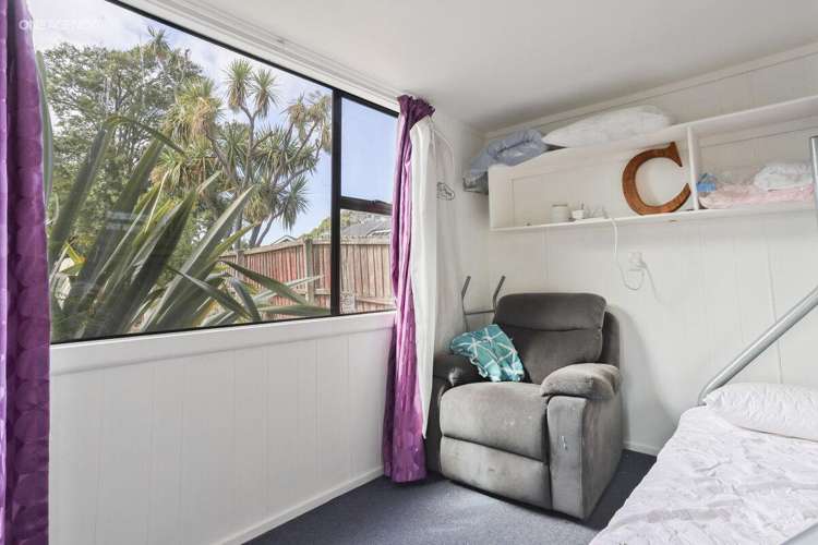 170 Shortland Street Aranui_18