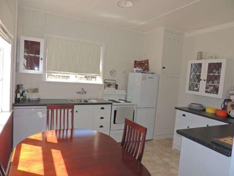 87 High Street Solway_23