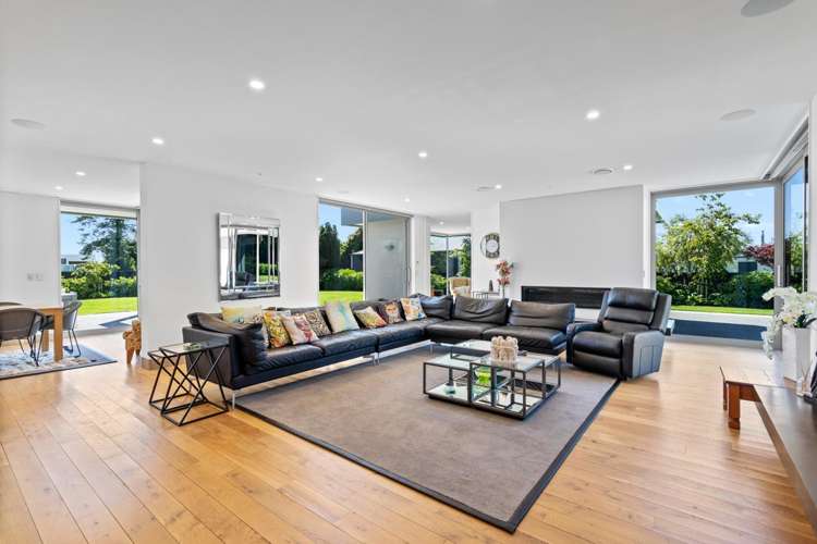 32 Talboys Drive Winton_16