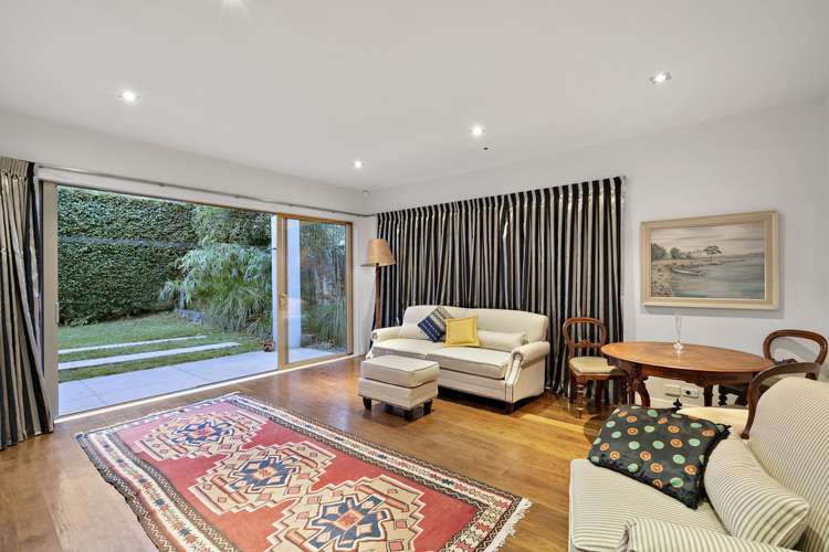 7 Golf Road Epsom_9