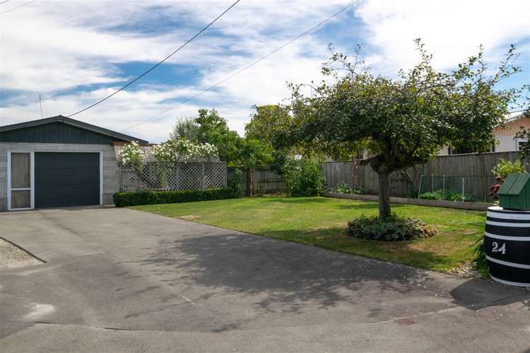 24 Glenroy Crescent Springlands_24