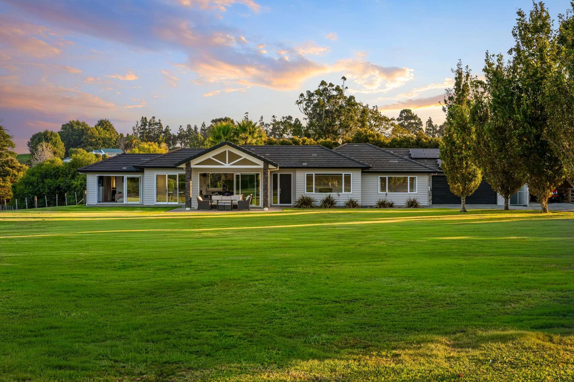1 Ngaire Close Wainui_0