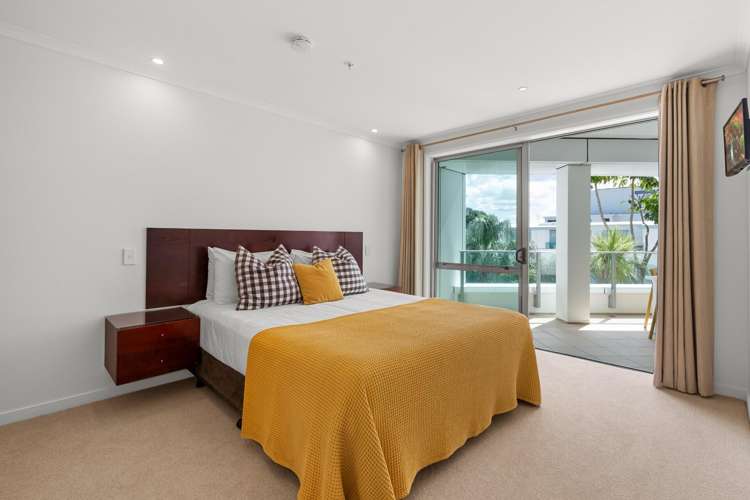 206/136 Marine Parade Mt Maunganui_13