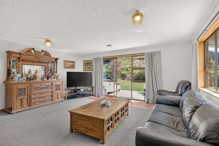 312 Lud Valley Road Hira_10
