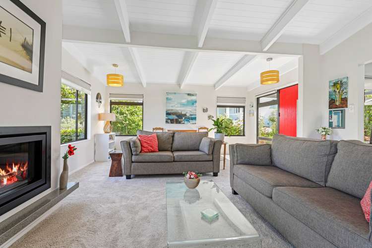 2/14 Mere Road Taupo_11