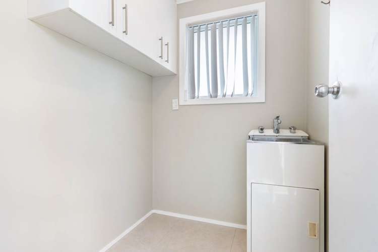 6 Coptic Place Mangere East_12